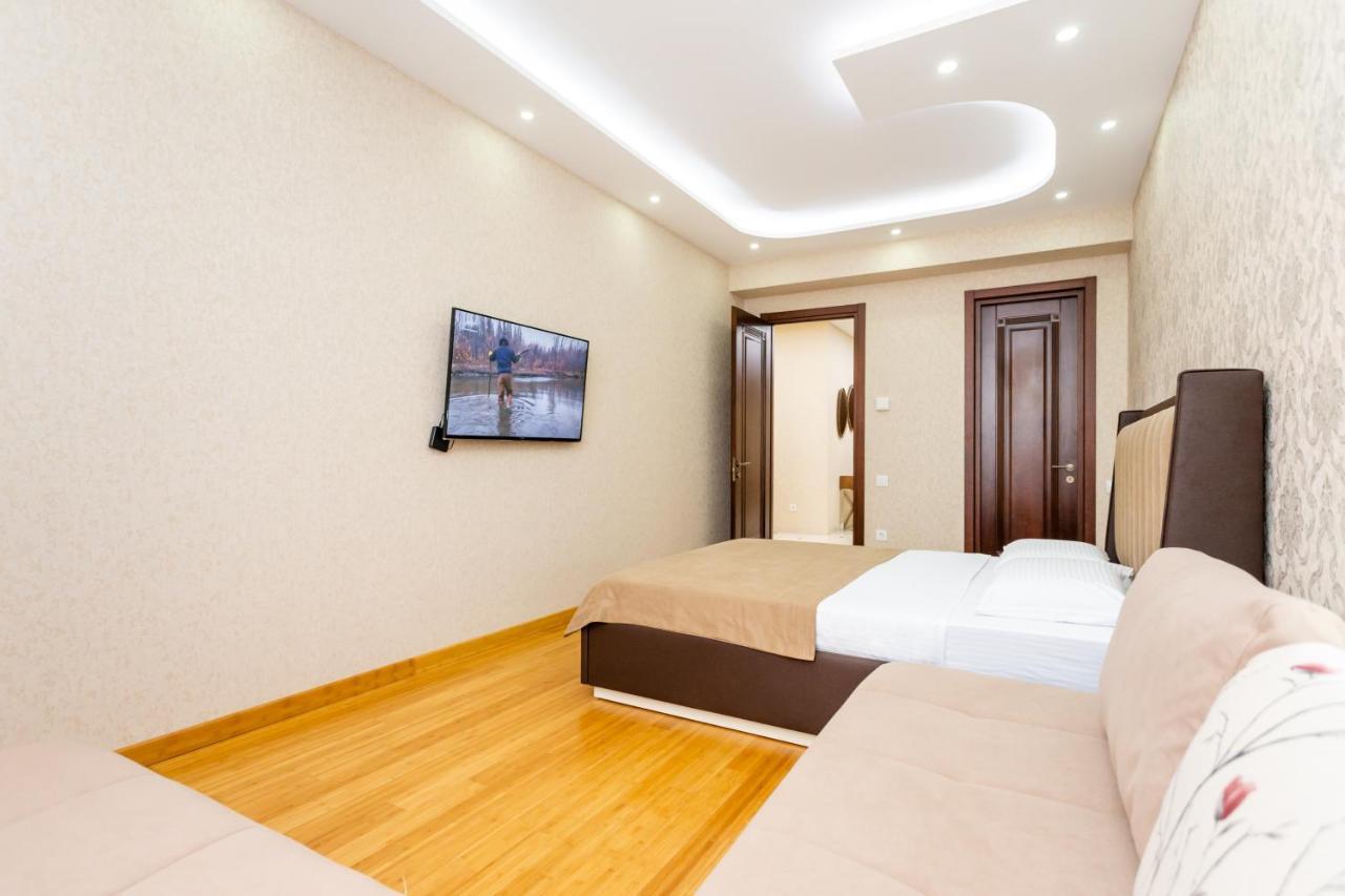 Central Cozy 3Bd-2Bath Apartment Τυφλίδα Εξωτερικό φωτογραφία