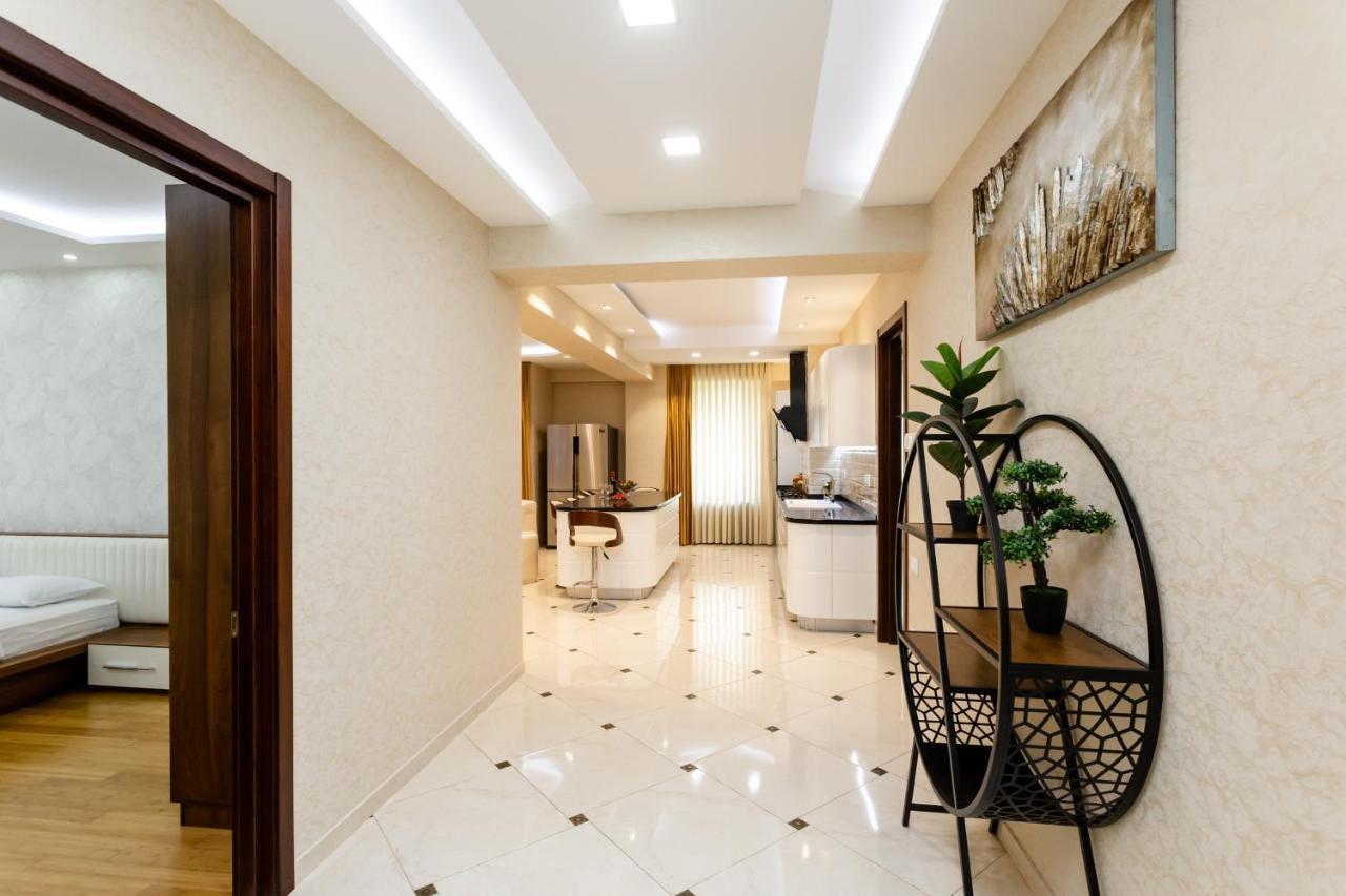 Central Cozy 3Bd-2Bath Apartment Τυφλίδα Εξωτερικό φωτογραφία